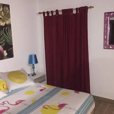 Casa A 40 M Playa קורלחו