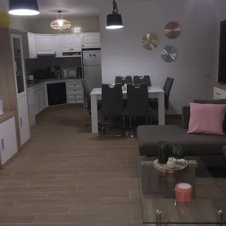 Casa A 40 M Playa * קורלחו